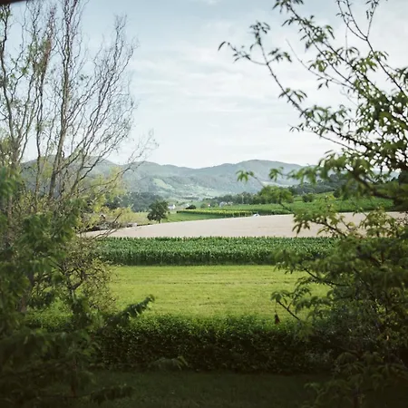 Počitniška hiša Vinagora