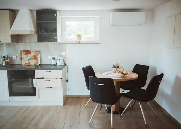 Počitniška hiša Vinagora Bistrica ob Sotli